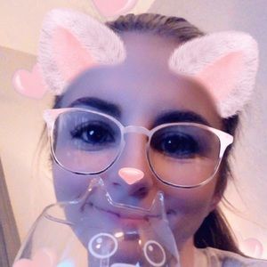 Meet your Posher, Ariel